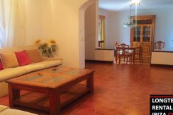 Long-term-rental-Villa-Santa-Eularia-Ibiza-17-830x460